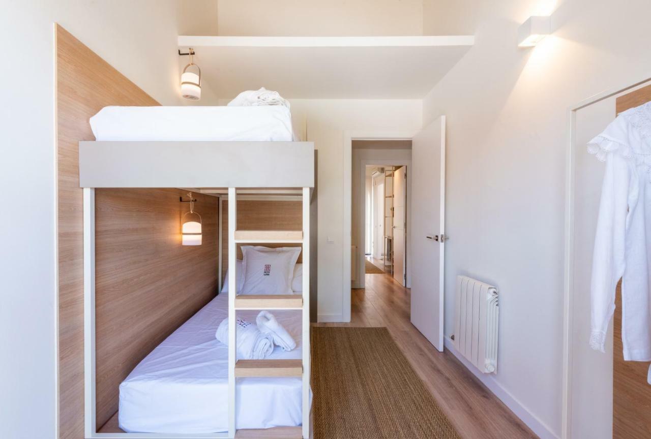 Petit Luxe Tobella Esquerra Apartment Terrassa Ngoại thất bức ảnh