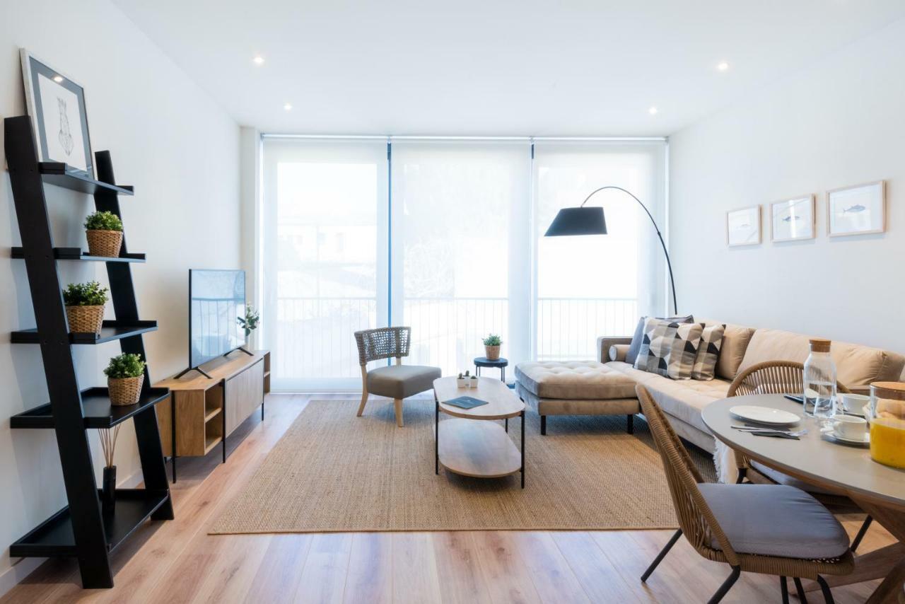 Petit Luxe Tobella Esquerra Apartment Terrassa Ngoại thất bức ảnh